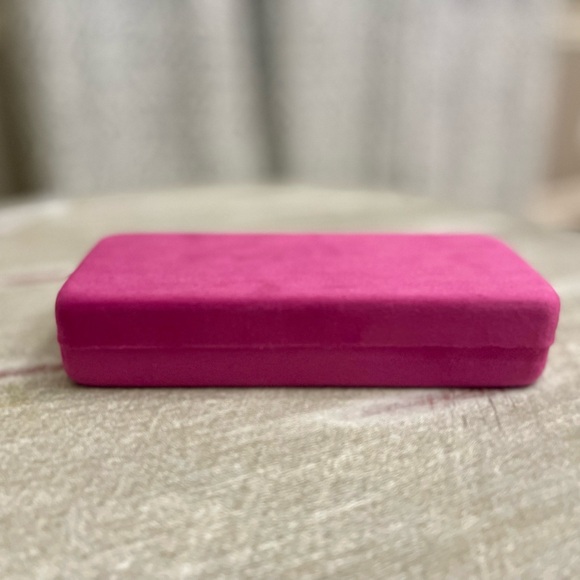 Vitamin ‘D’ Sunglasses Case - Picture 3 of 3